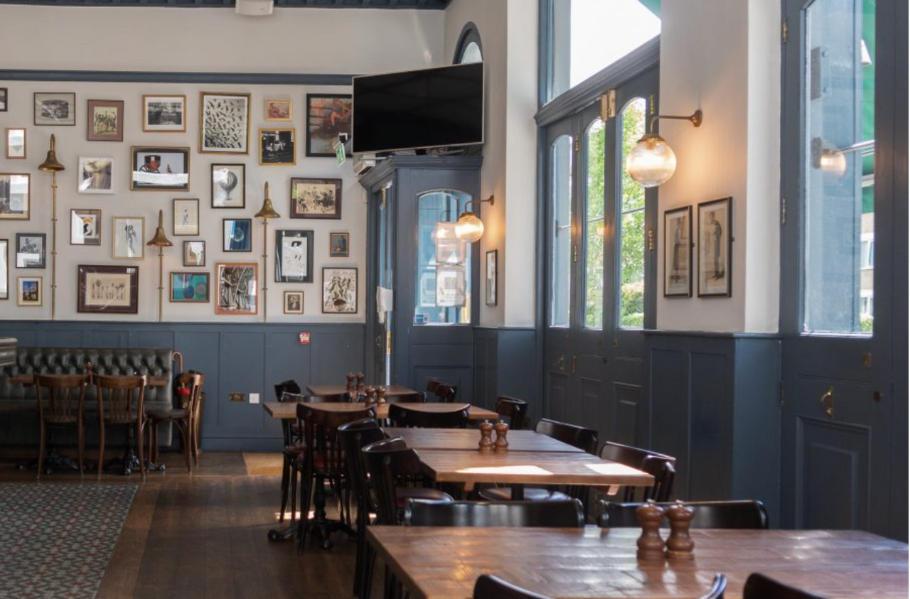 London  Restaurant The Hero Of Maida image 27
