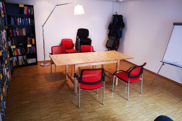 Munich Kreatives Meeting Coworking space Conference Room image 1