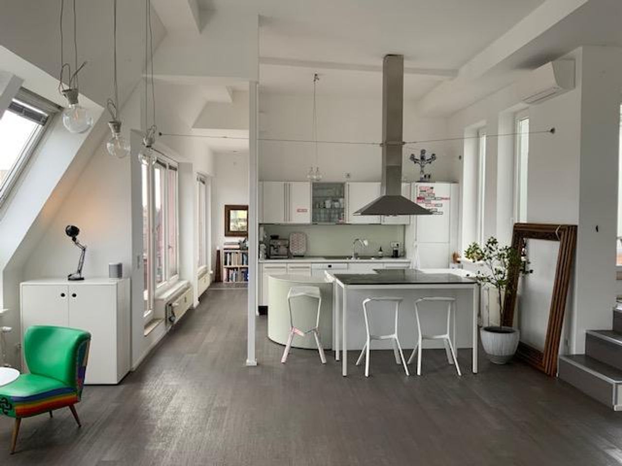 Berlin Creative Meeting Loft Zwei Räume in Penthouse-Loft in Berlin image 12