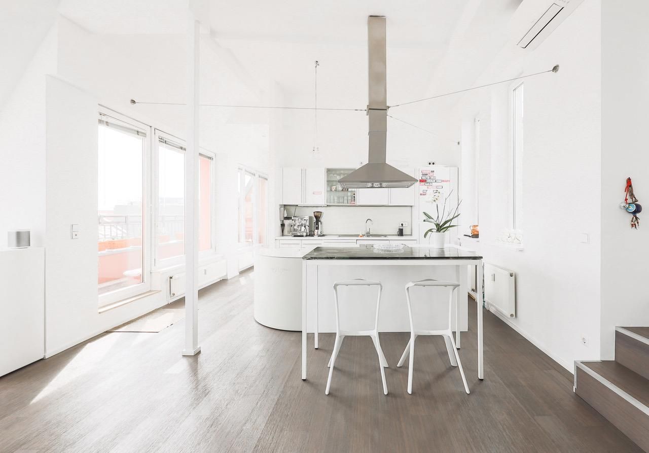 Berlin Creative Meeting Loft Zwei Räume in Penthouse-Loft in Berlin image 12