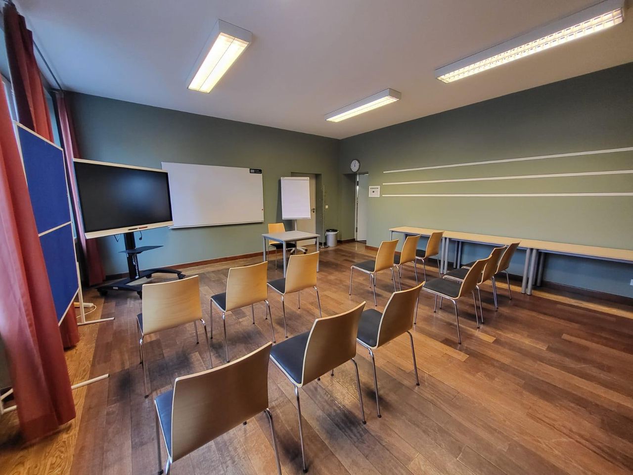 Berlin Coworking Meeting rooms Seminarraum 111 image 8