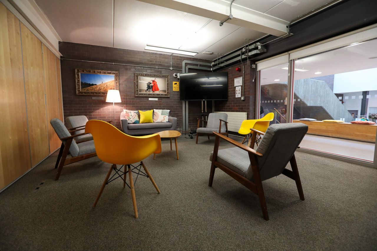 Newcastle upon Tyne  Werkruimte The Small Meeting Room image 3