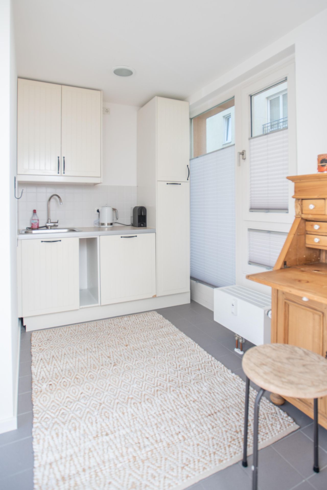 Rest of the World  Practice Seminarraum/Fotolocation image 8