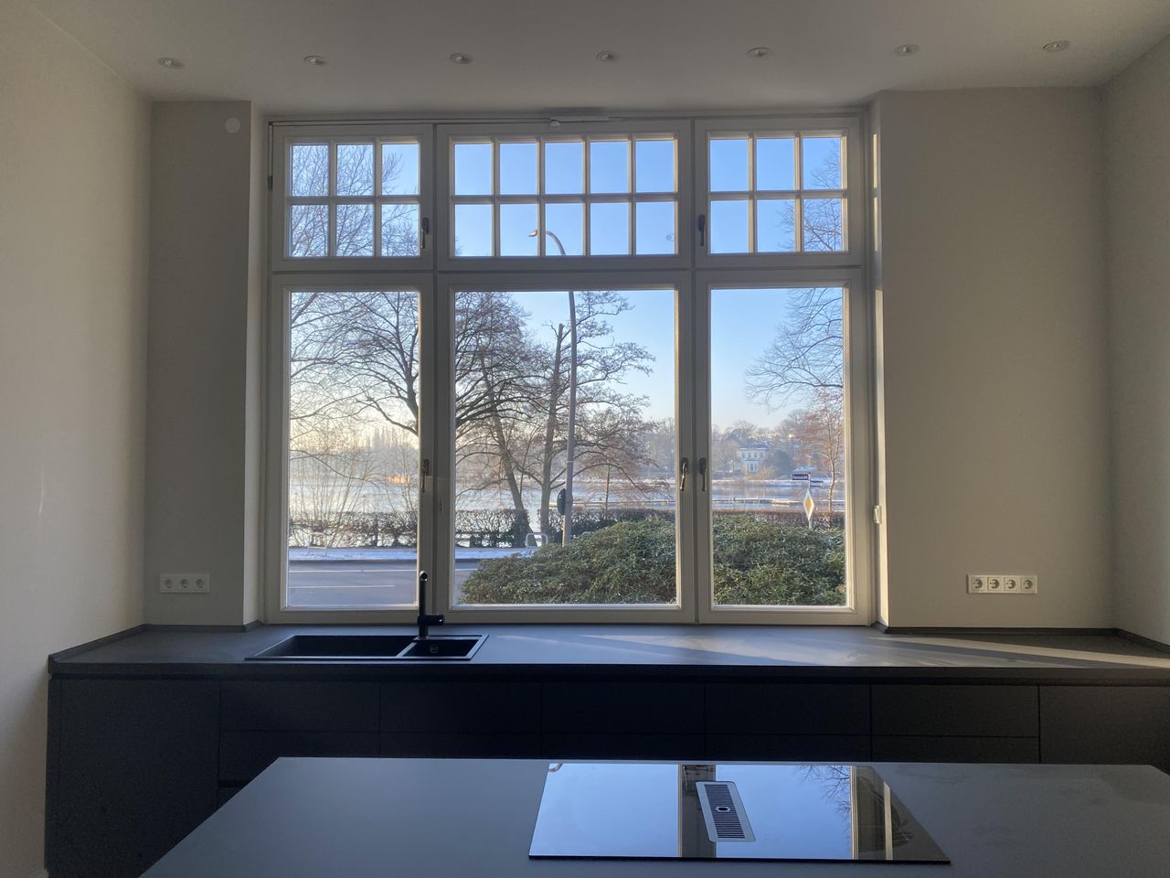 Hamburg  Fotostudio Stadtvilla mit Alsterblick image 2