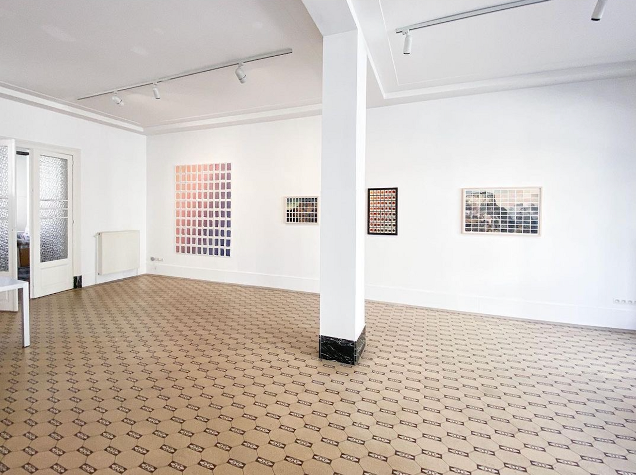 Rest of the World  Workspace gallery/office image 0