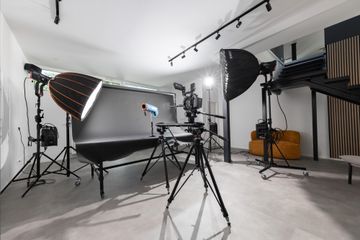 Rest of the World  Photostudio EG Studio mit Teekücke image 16