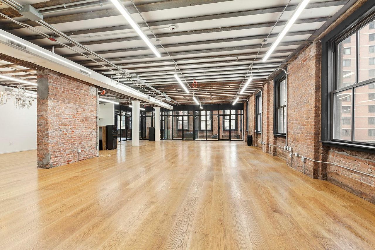 NYC  Coworking space 4th floor image 0