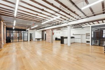 New York  Coworking Space 4th floor image 1