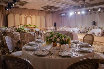 Rest of the World   Ballroom image 6