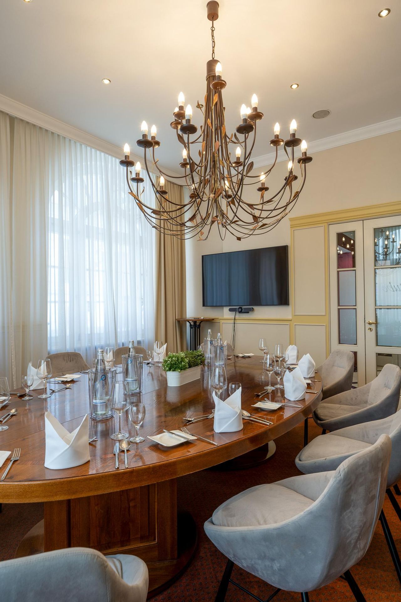 Berlin Offsite-Meeting Function Room Der Gesellige - Weinstube image 4