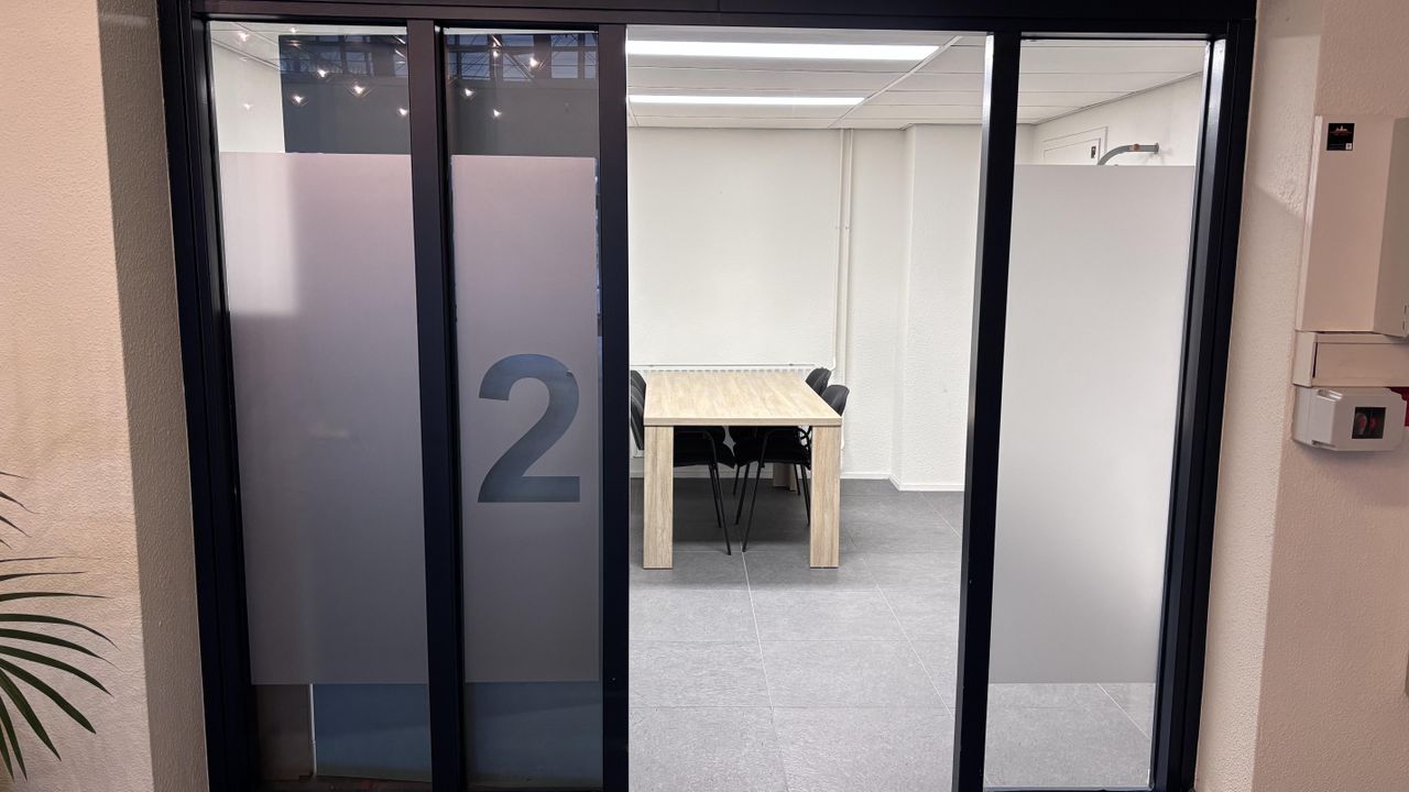 Hengelo Offsite meeting Spreekkamers Spreekkamer 2 image 2