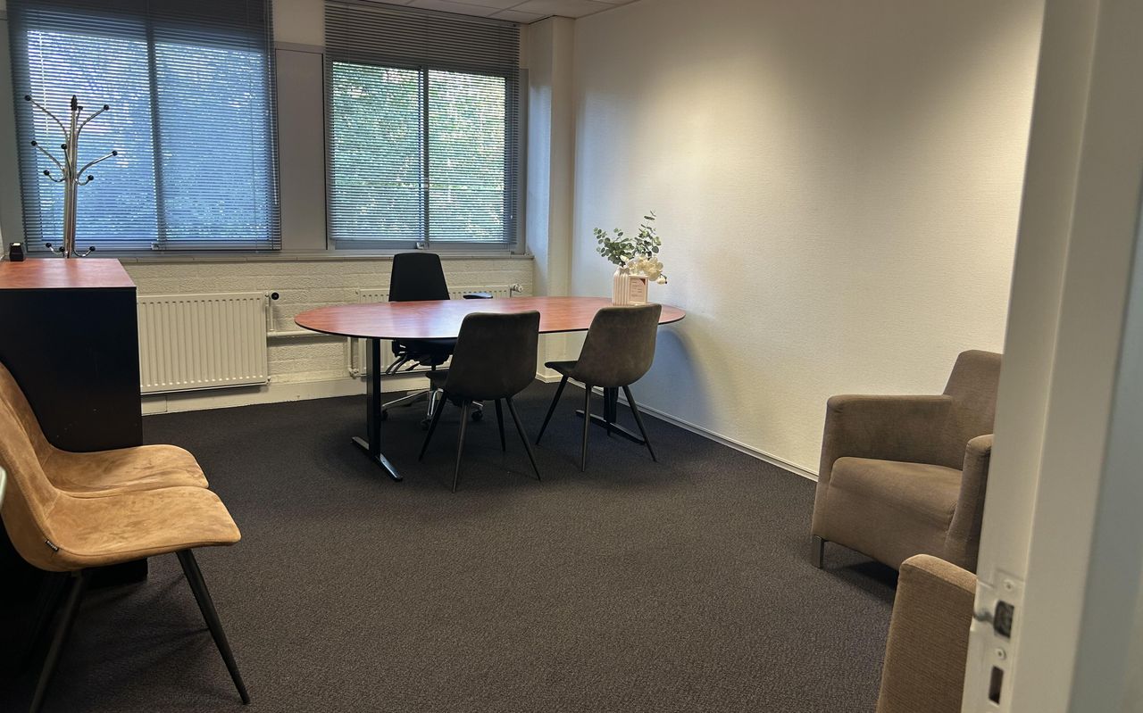 Den Haag  Business Center Coachkamer 2. image 0