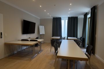 Hannover Vergaderzalen Seminarraum mit Sonnenterasse image 2