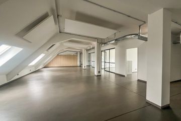 Berlin Mobile Working Corporate event spaces The Attic - Top Floor Event Venue in Neukölln image 7