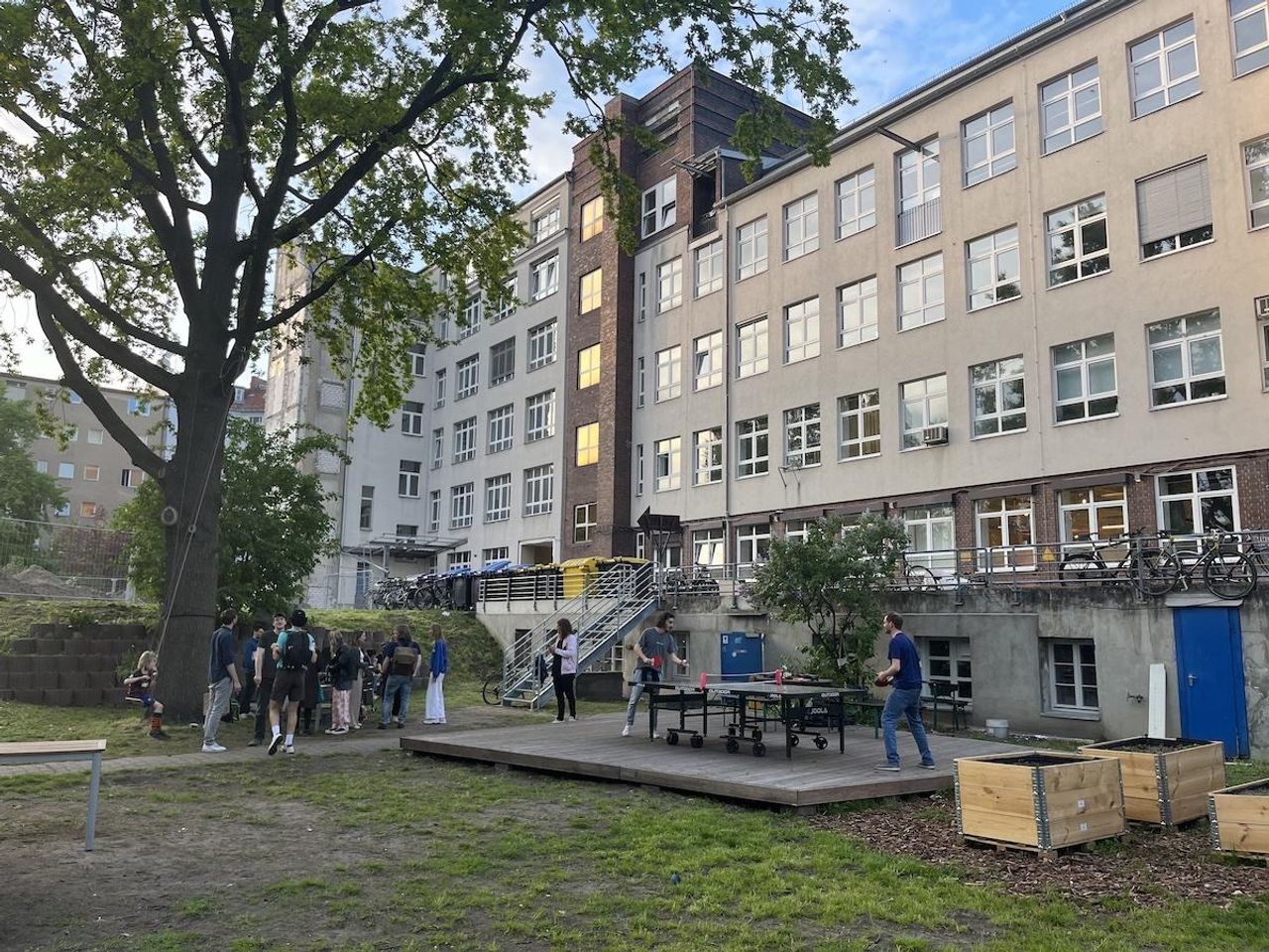 Berlin Mobile Working Eventlocations The Attic - Top Floor Event Venue in Neukölln image 5