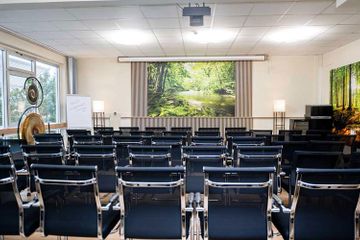 Rest der Welt  Meetingraum Franken image 1
