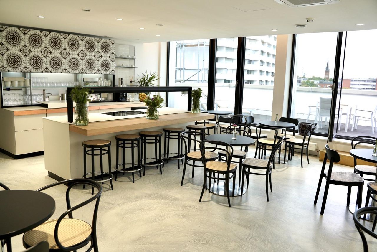 Hamburg  Corporate event spaces Thonet Rooftop Café image 7