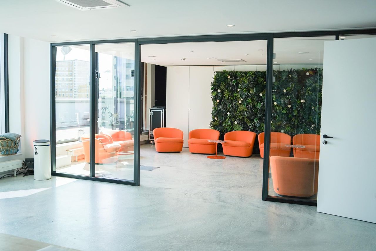 Hamburg  Corporate event spaces Thonet Rooftop Café image 2