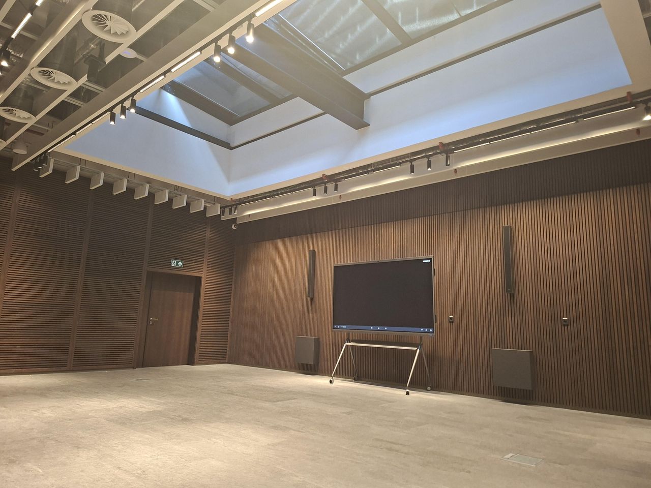 Brussel  Werkruimte The Louise - Auditorium A & B image 3