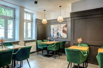 München Restaurant Edle Location für private Veranstaltungen image 2
