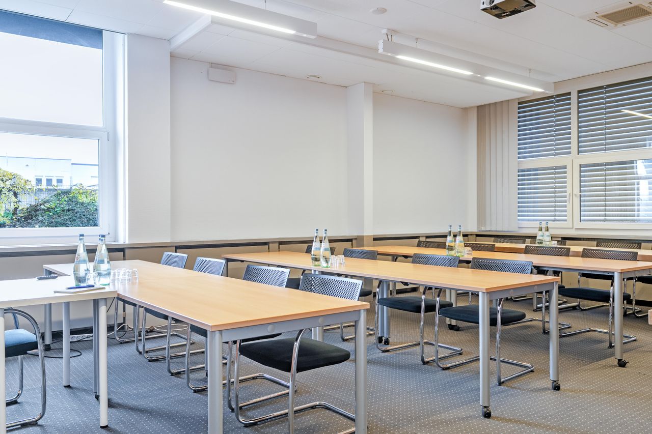 Mannheim  Conference room Neptun image 2