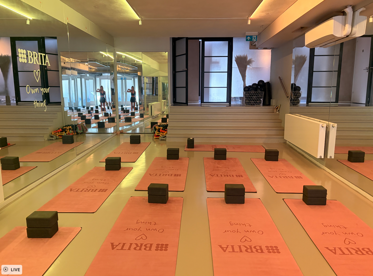 Amsterdam  Studio YOGI Main Studio Room image 7