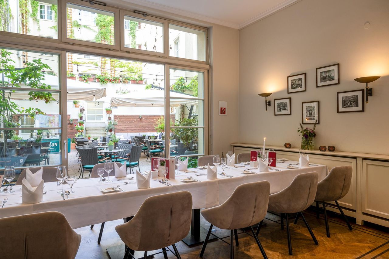 Berlin Christmas Party Restaurant Restaurant ALvis exklusiv image 11