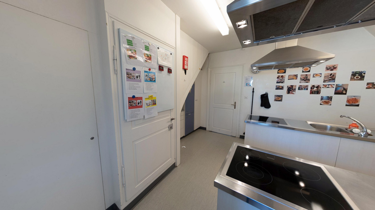 Zürich Kreatives Meeting  Dachterrasse & Schulküche image 4