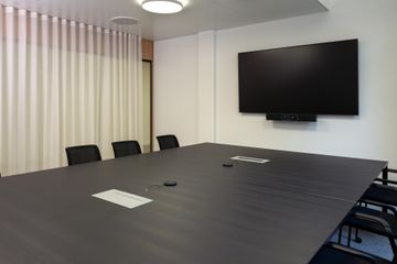 Bern Meeting room Sitzungszimmer Bern image 4