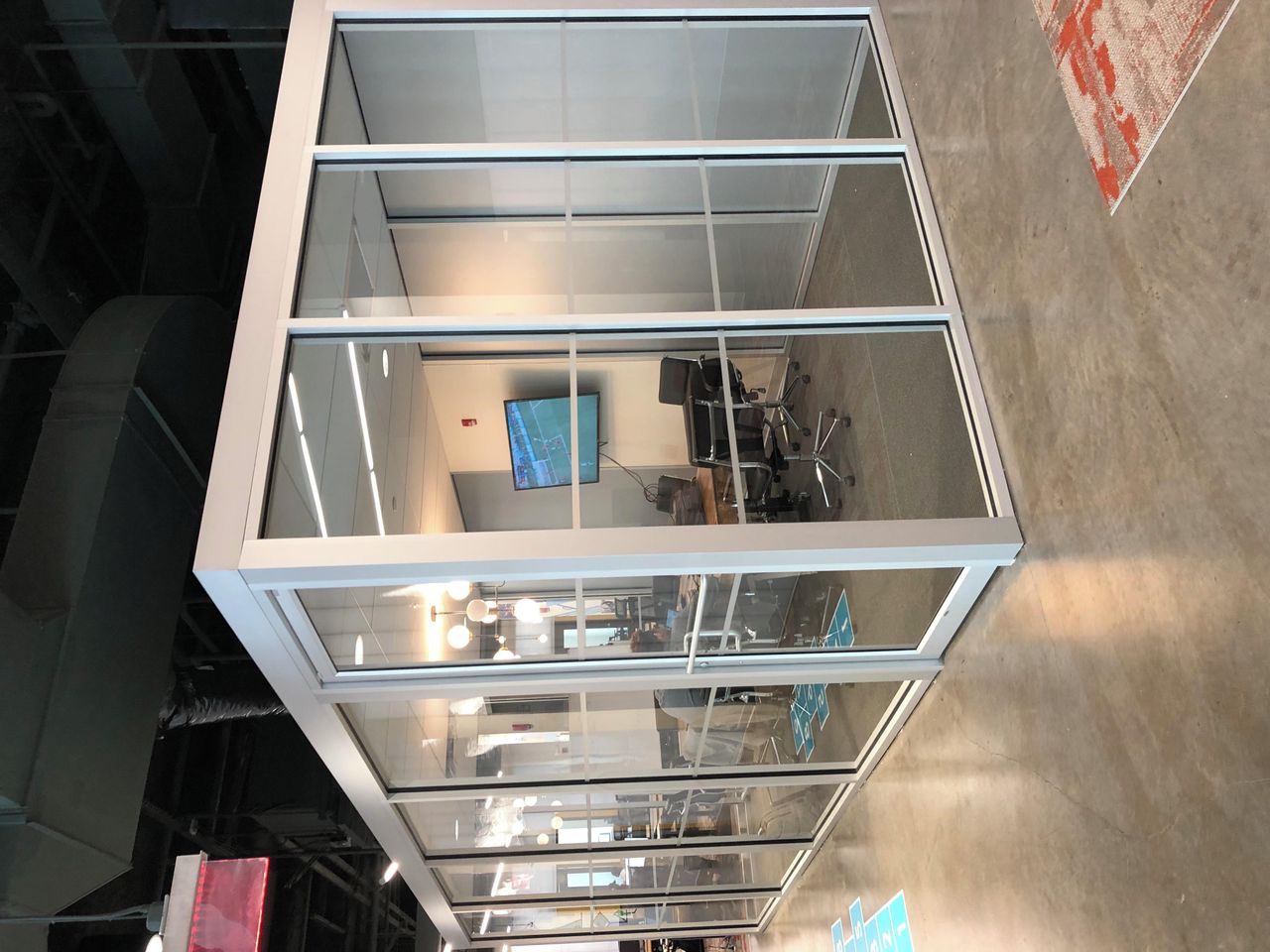 Newark workshop spaces Büroraum Professional and Collaborative interior private office in the Center of image 4