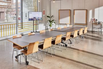 Hanover Kreatives Meeting Boardroom Event Space image 8