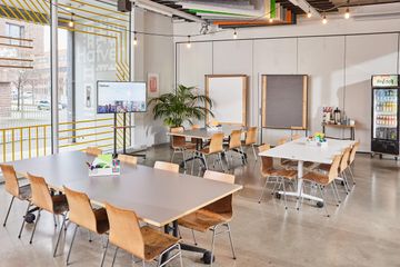 Hanover Kreatives Meeting Boardroom Event Space image 6