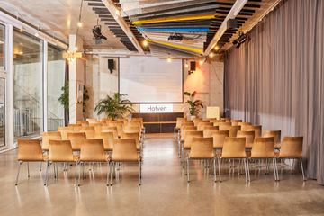 Hanover Kreatives Meeting Boardroom Event Space image 0