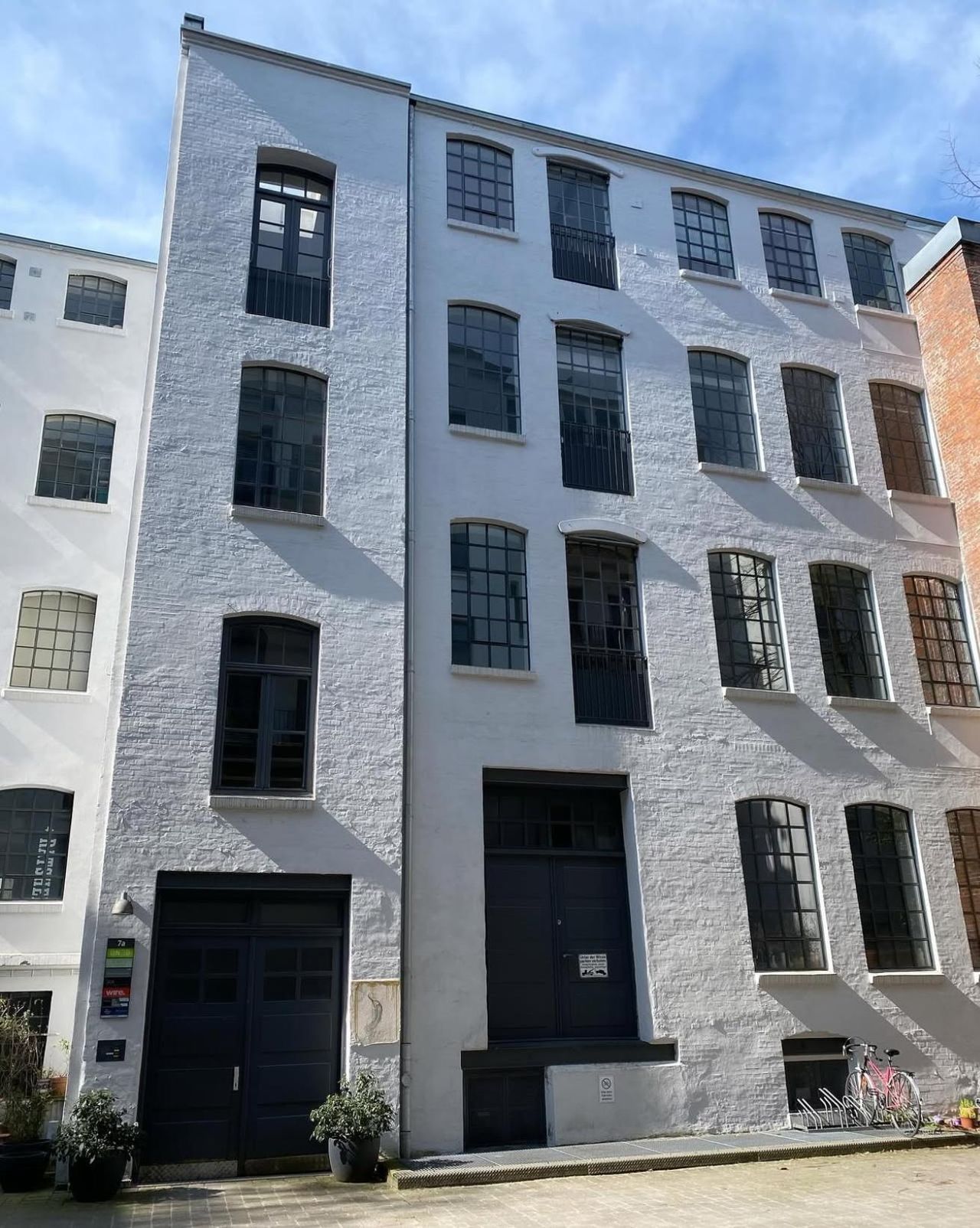 Hamburg  Studio  image 9