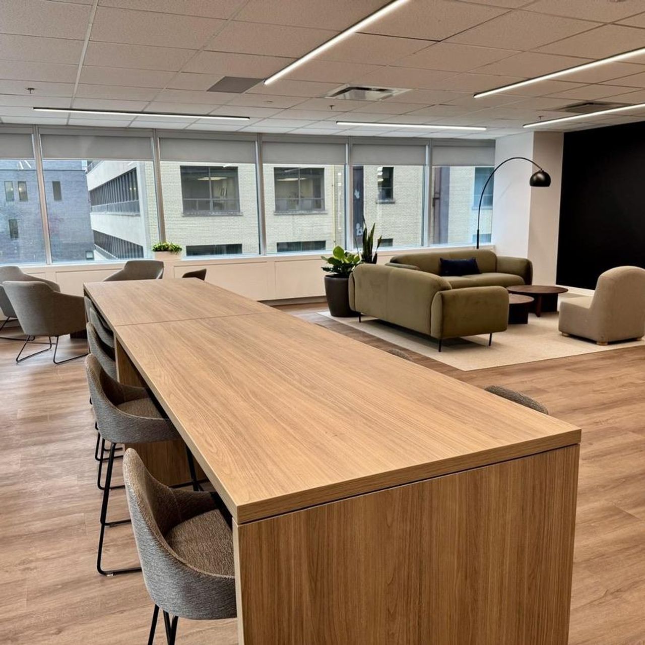 Toronto  Meeting room Unique Creative Space image 4