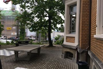 Zürich Kundengespräch  Bastelraum image 3