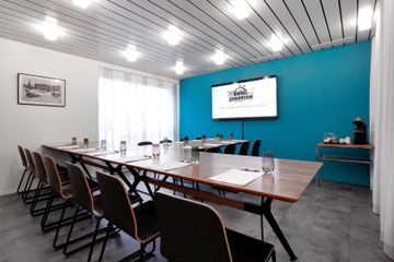 Zug Boardroom Sitzungsbereich-Hotel Zugertor image 3