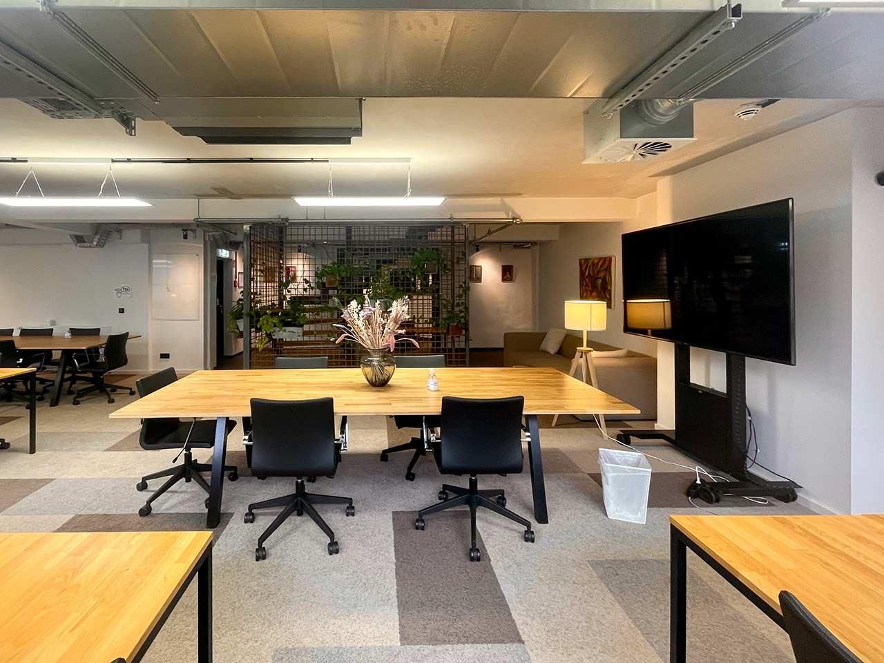 Berlin Mobiles Arbeiten Workshop-Räume Meeting Raum (bis 40 Person) image 9