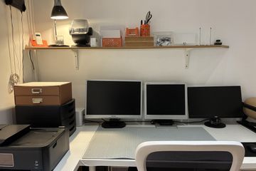 Berlin  Veranstaltungsraum Work Desk image 3