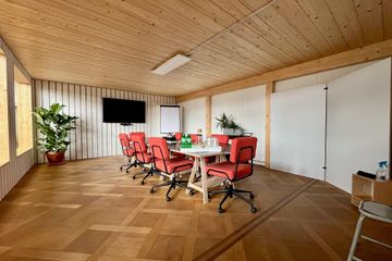 Biel/Bienne  Vergaderzalen M image 0