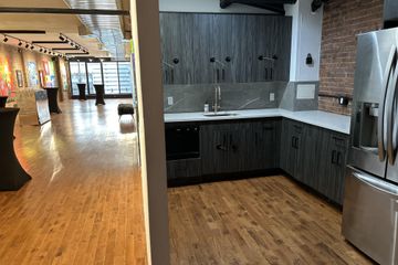 New York Studio 2nd Floor Studio Loft at Loft39 image 7