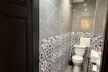 New York Studio 2nd Floor Studio Loft at Loft39 image 10