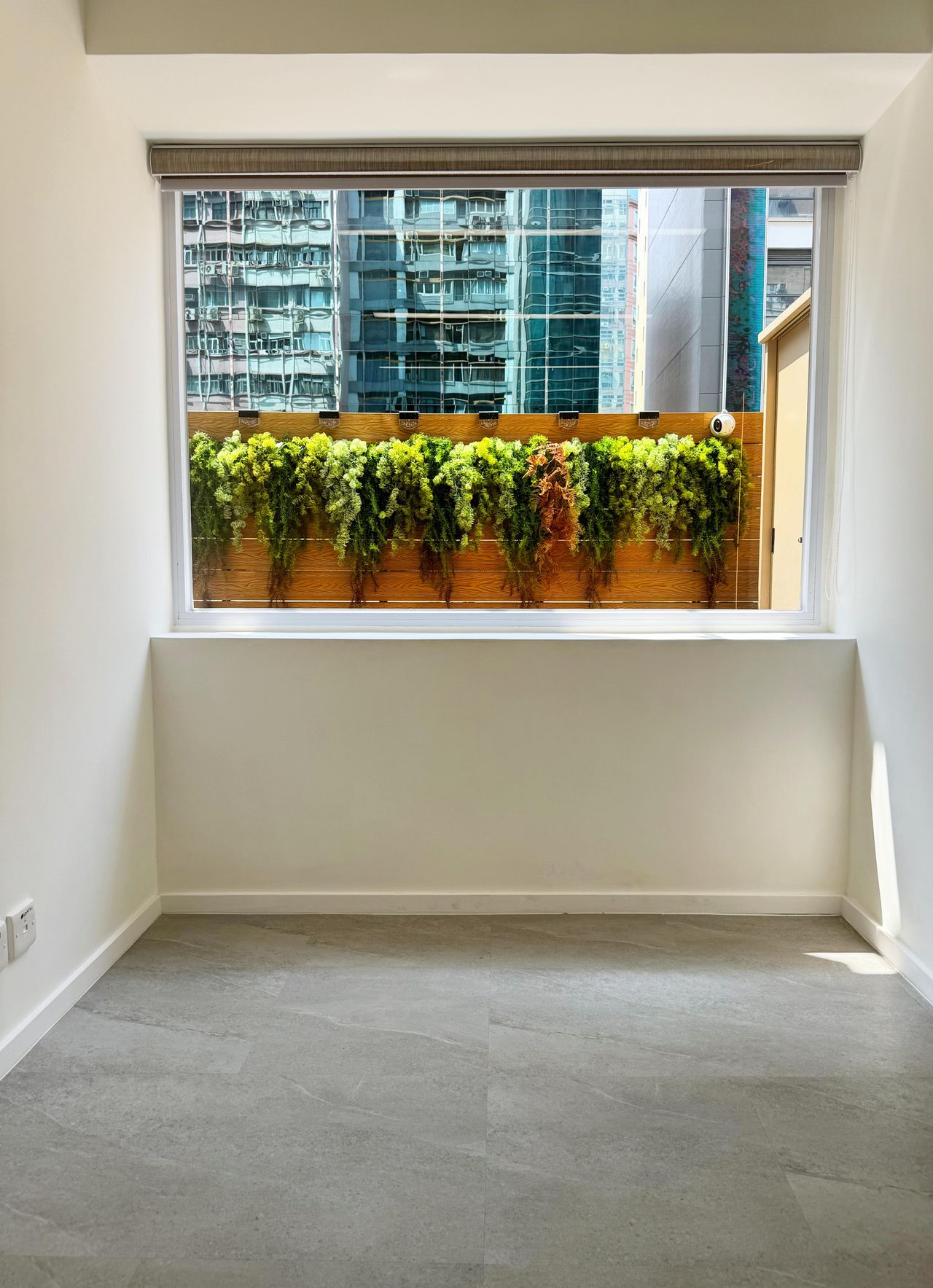 Hong Kong  Coworking spaces PRIVATE OFFICE IN MONG KOK (ROOM C) image 8