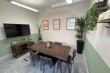 Leeds Coworking Meeting room 1899 Suite image 4