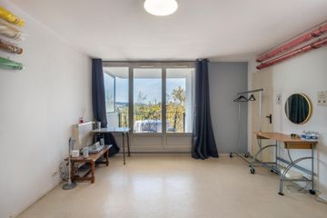 Paris Photostudio Affordable Photo / Video Studio with Balcony image 10