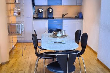 Rest of the World Coworking  Office Sharing image 2