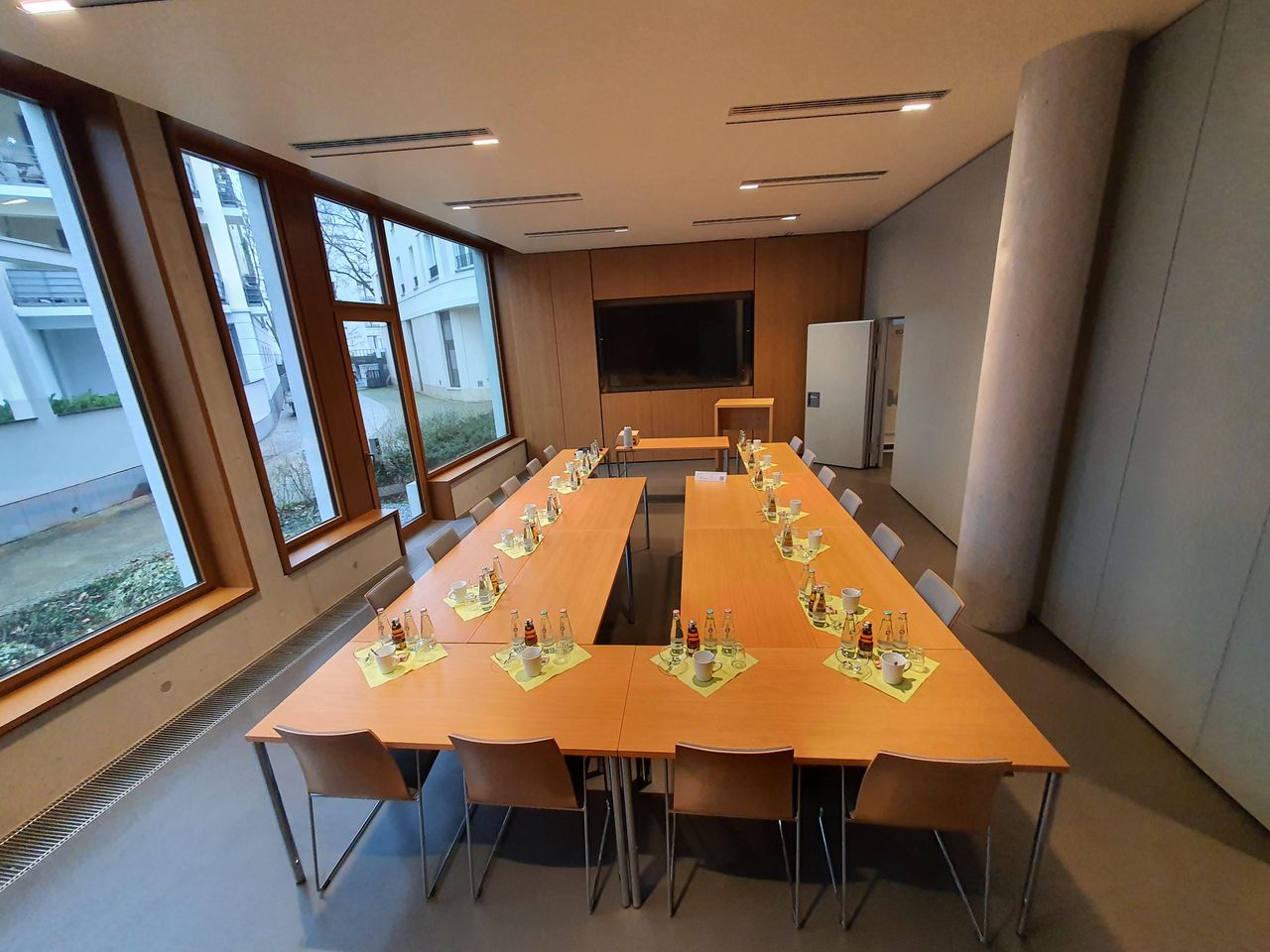 Berlin Mobiles Arbeiten Seminar rooms Konferenzraum 2 image 4