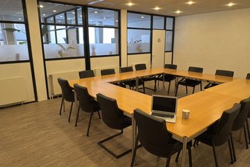 Neurenberg Mobiles Arbeiten Conferentiezalen Meeting Room L image 1