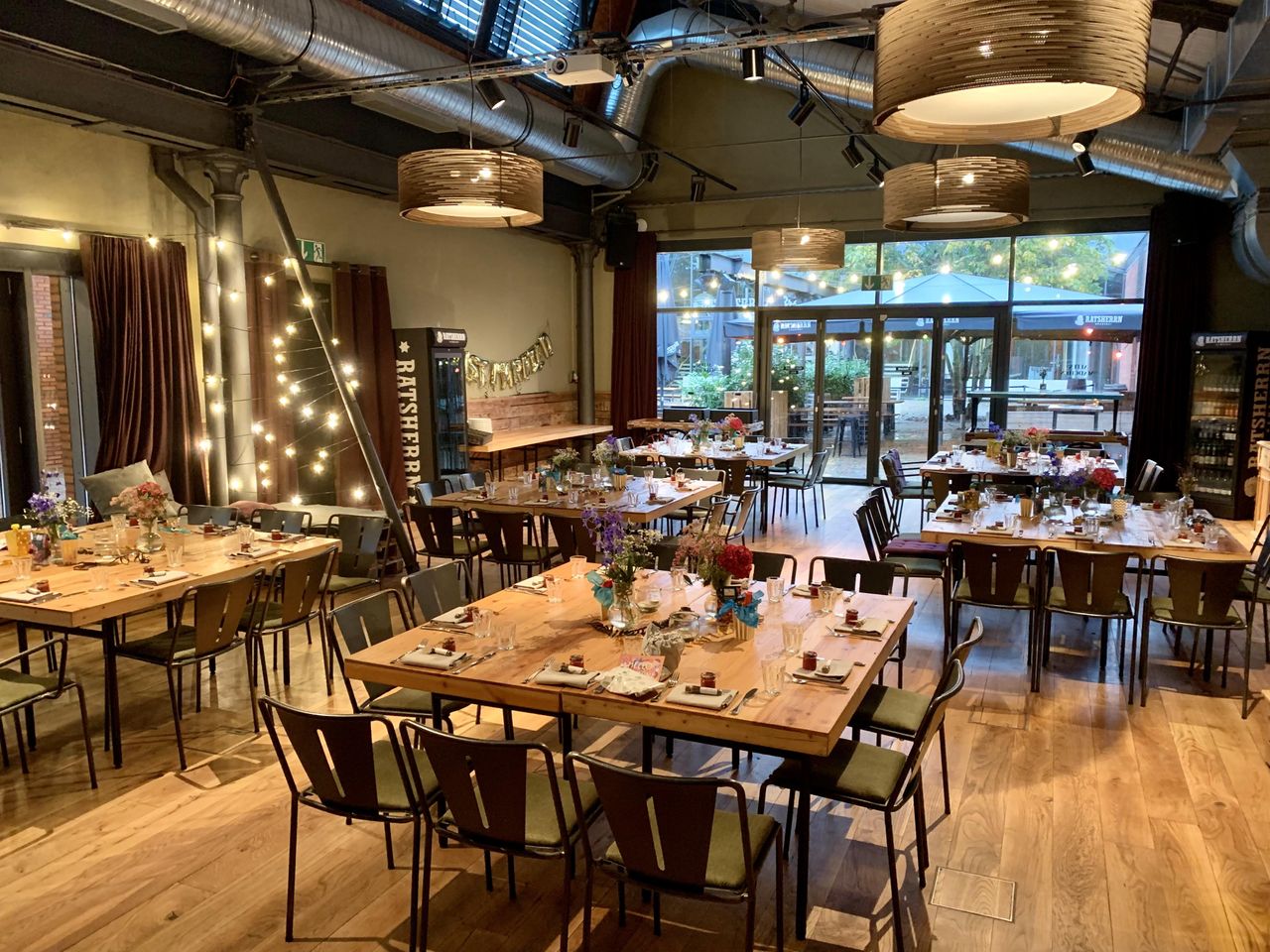 Hamburg Offsite-Meeting Corporate event spaces Altes Mädchen Diele image 4