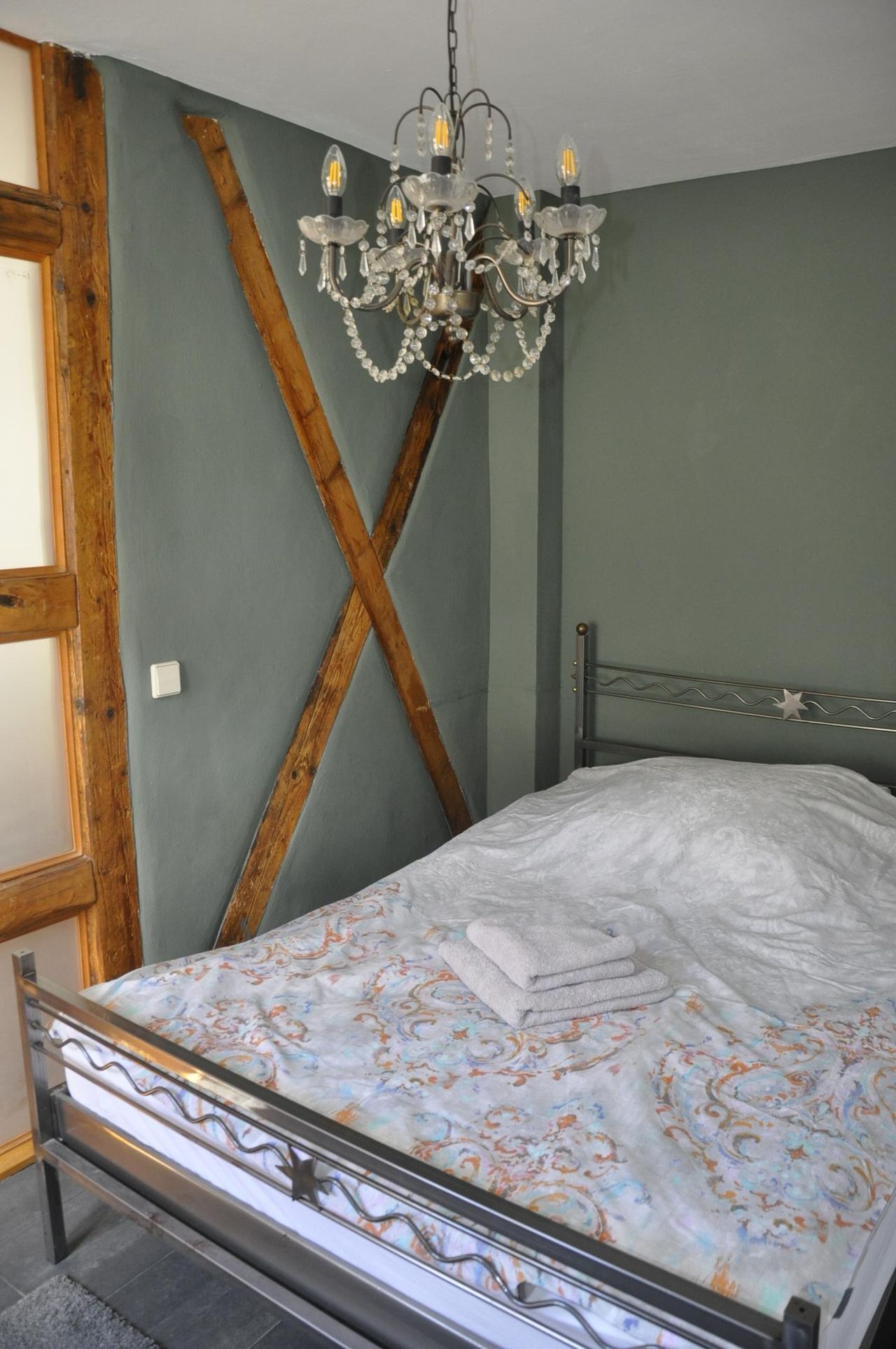 Frankfurt am Main  Außergewöhnliche Locations Mediterrane Hofreite, Meetingräume, Kaminzimmer, Gewölbekeller, Garten image 16